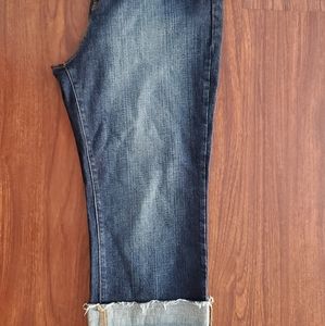 Jeans  capri Donna Longo mid rise.